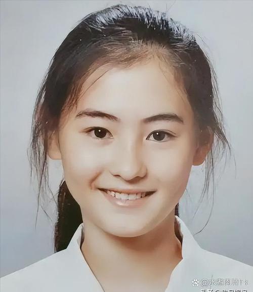 7777788888新版跑狗资料和张柏芝近照撞脸向太与张柏芝像